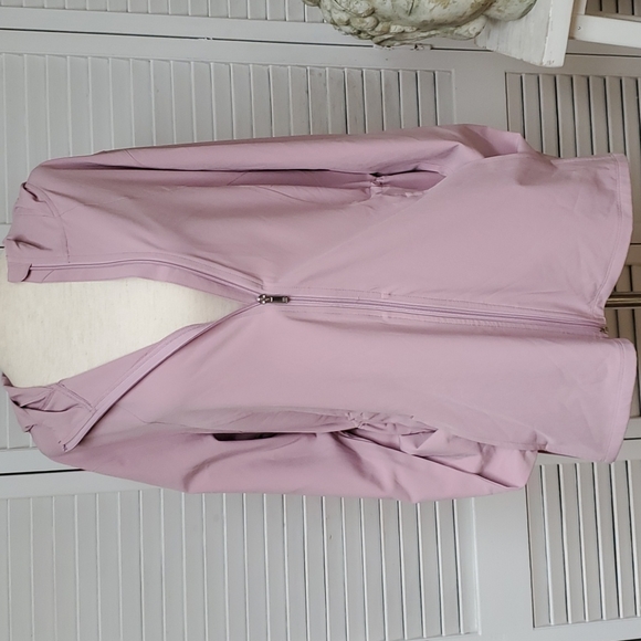 NWT All In Motion Size XL Lilac Pink Activewear Zip-up Hoodie Jacket.